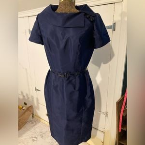 Elegant Adrianna Papell lined dress